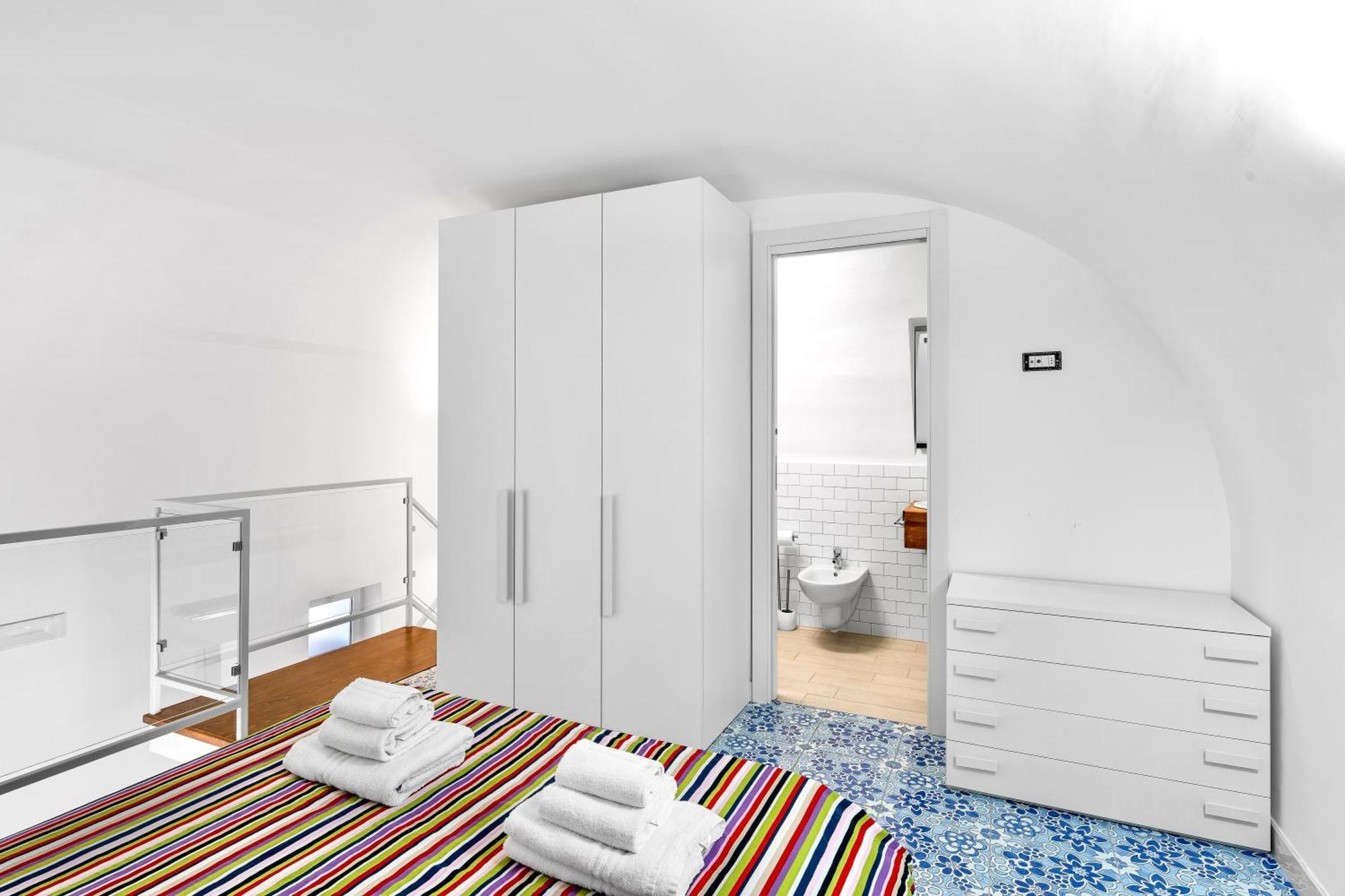 Luxe Minimal Duplex, Amalfi Coast - Airhome Vico Equense Exterior foto